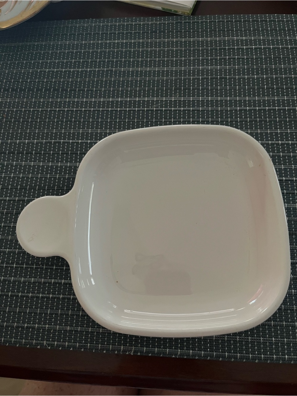 Corning Ware. 6". Grab it. Snack it plate.